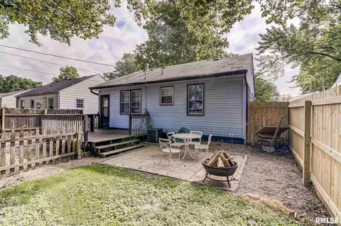 2553 S 4th St, Springfield, IL 62703 photo 3