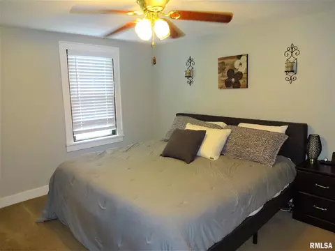 2127 N 20th St, Springfield, IL 62702 photo 12