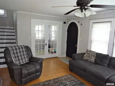 2127 N 20th St, Springfield, IL 62702 photo 4