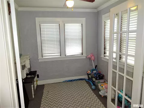 2127 N 20th St, Springfield, IL 62702 photo 5