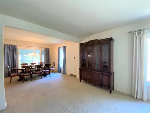 2023 S Douglas Ave, Springfield, IL 62704 photo 6