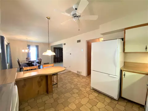 2023 S Douglas Ave, Springfield, IL 62704 photo 10