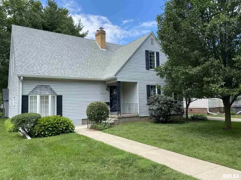 2023 S Douglas Ave, Springfield, IL 62704 photo 1