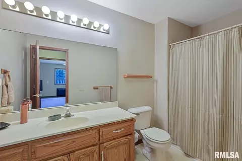 2605 Montega Dr, Springfield, IL 62704 photo 13