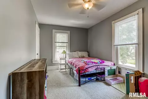 120 S Macarthur Blvd, Springfield, IL 62704 photo 17