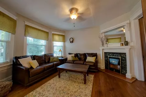 819 S Douglas Ave, Springfield, IL 62704 photo 8