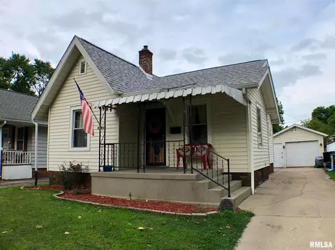 2332 S 8th St, Springfield, IL 62703 photo 1