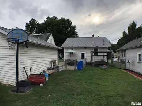 2332 S 8th St, Springfield, IL 62703 photo 11