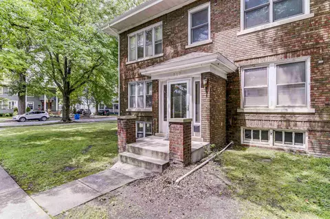 627 W Cedar St, Springfield, IL 62704 photo 6