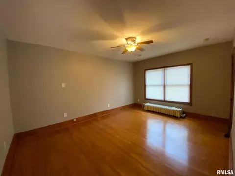 627 W Cedar St, Springfield, IL 62704 photo 14
