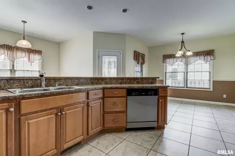 3516 Carnoustie Dr, Springfield, IL 62712 photo 7
