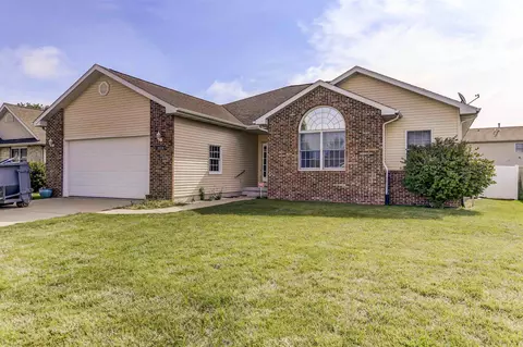 3516 Carnoustie Dr, Springfield, IL 62712 photo 2