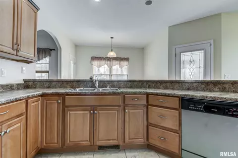 3516 Carnoustie Dr, Springfield, IL 62712 photo 8