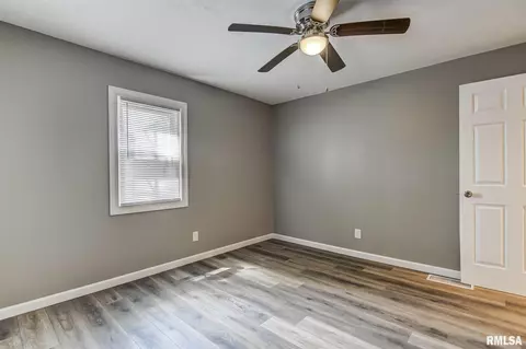 408 N Daniels Ave, Springfield, IL 62702 photo 25
