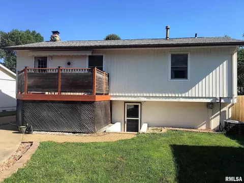 2404 Stokebridge Rd, Springfield, IL 62702 photo 6