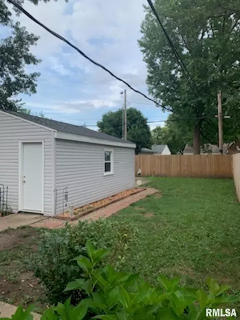 1928 N 20th St, Springfield, IL 62702 photo 18