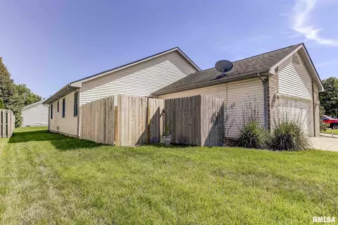 5105 Dove Dr, Springfield, IL 62711 photo 36