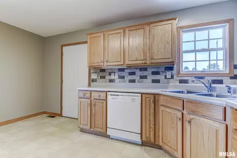 5105 Dove Dr, Springfield, IL 62711 photo 20