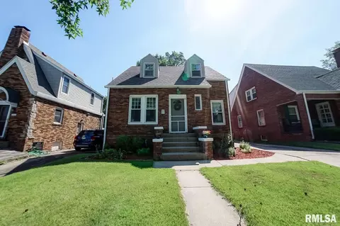 2526 S 7th St, Springfield, IL 62703 photo 3