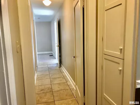912 S Feldkamp Ave, Springfield, IL 62704 photo 20