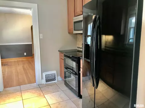 912 S Feldkamp Ave, Springfield, IL 62704 photo 12