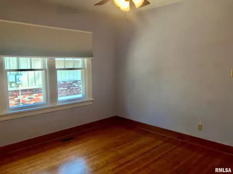 912 S Feldkamp Ave, Springfield, IL 62704 photo 7