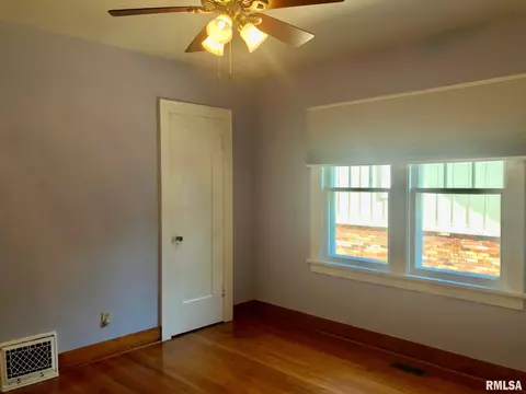912 S Feldkamp Ave, Springfield, IL 62704 photo 15