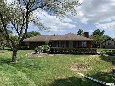 1301 Wood Mill Dr, Springfield, IL 62704 photo 2