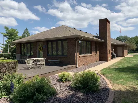 1301 Wood Mill Dr, Springfield, IL 62704 photo 3