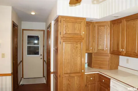 1301 Wood Mill Dr, Springfield, IL 62704 photo 27