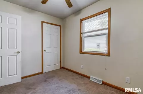 244 Hawkeye Way, Springfield, IL 62707 photo 14