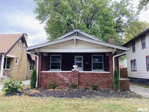 2020 N 5th St, Springfield, IL 62702 photo 2