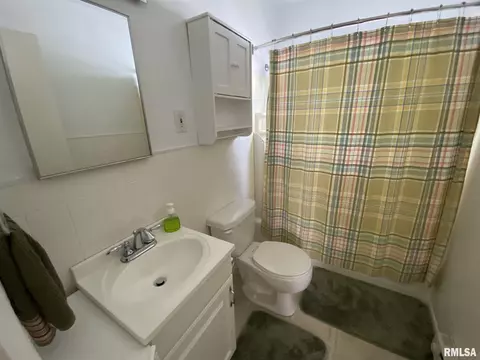 1741 E Griffiths Ave, Springfield, IL 62702 photo 7