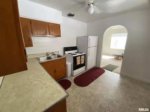 1741 E Griffiths Ave, Springfield, IL 62702 photo 6