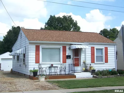 1741 E Griffiths Ave, Springfield, IL 62702 photo 1
