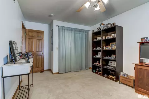 5016 Manhattan Dr, Springfield, IL 62711 photo 20