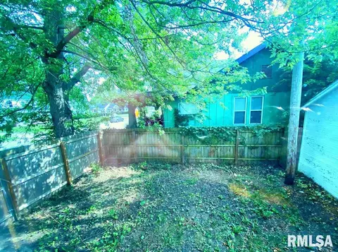 428 Broad Pl, Springfield, IL 62703 photo 25