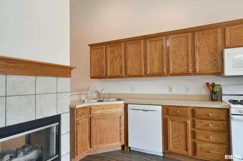 6322 Hayley Ct, Springfield, IL 62712 photo 11