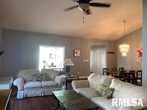 82 Country Pl, Springfield, IL 62703 photo 9