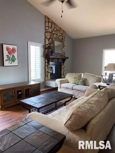 82 Country Pl, Springfield, IL 62703 photo 10