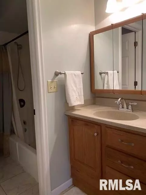 82 Country Pl, Springfield, IL 62703 photo 21
