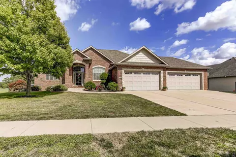 5404 Cromwell Pl, Springfield, IL 62711 photo 1