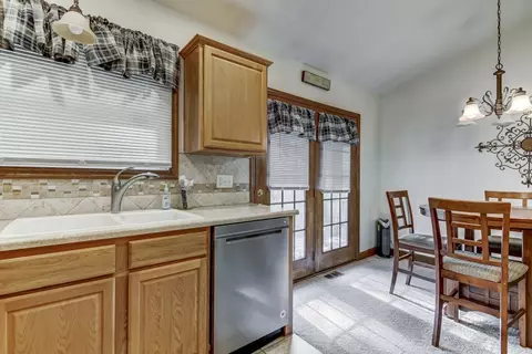 216 Bristol Rd, Springfield, IL 62702 photo 7