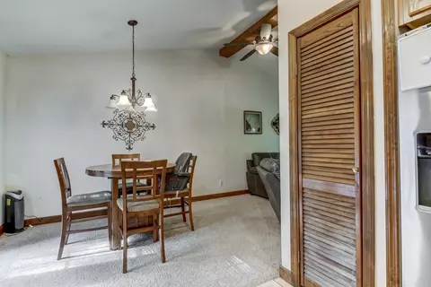 216 Bristol Rd, Springfield, IL 62702 photo 8
