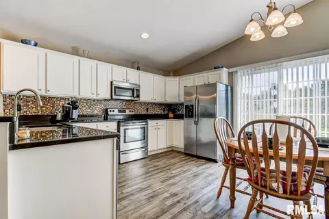 2904 Tanner Rd, Springfield, IL 62702 photo 7