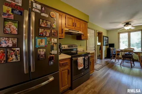 15 Boulder Point Dr, Springfield, IL 62711 photo 10