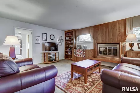 58 Country Pl, Springfield, IL 62703 photo 5