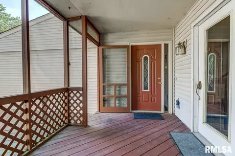 58 Country Pl, Springfield, IL 62703 photo 2