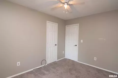 2901 Sandgate Rd, Springfield, IL 62702 photo 10