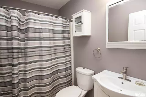2901 Sandgate Rd, Springfield, IL 62702 photo 9